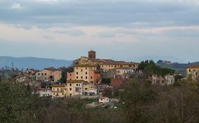 La Casa Di Paolo Sulla Via Francigena